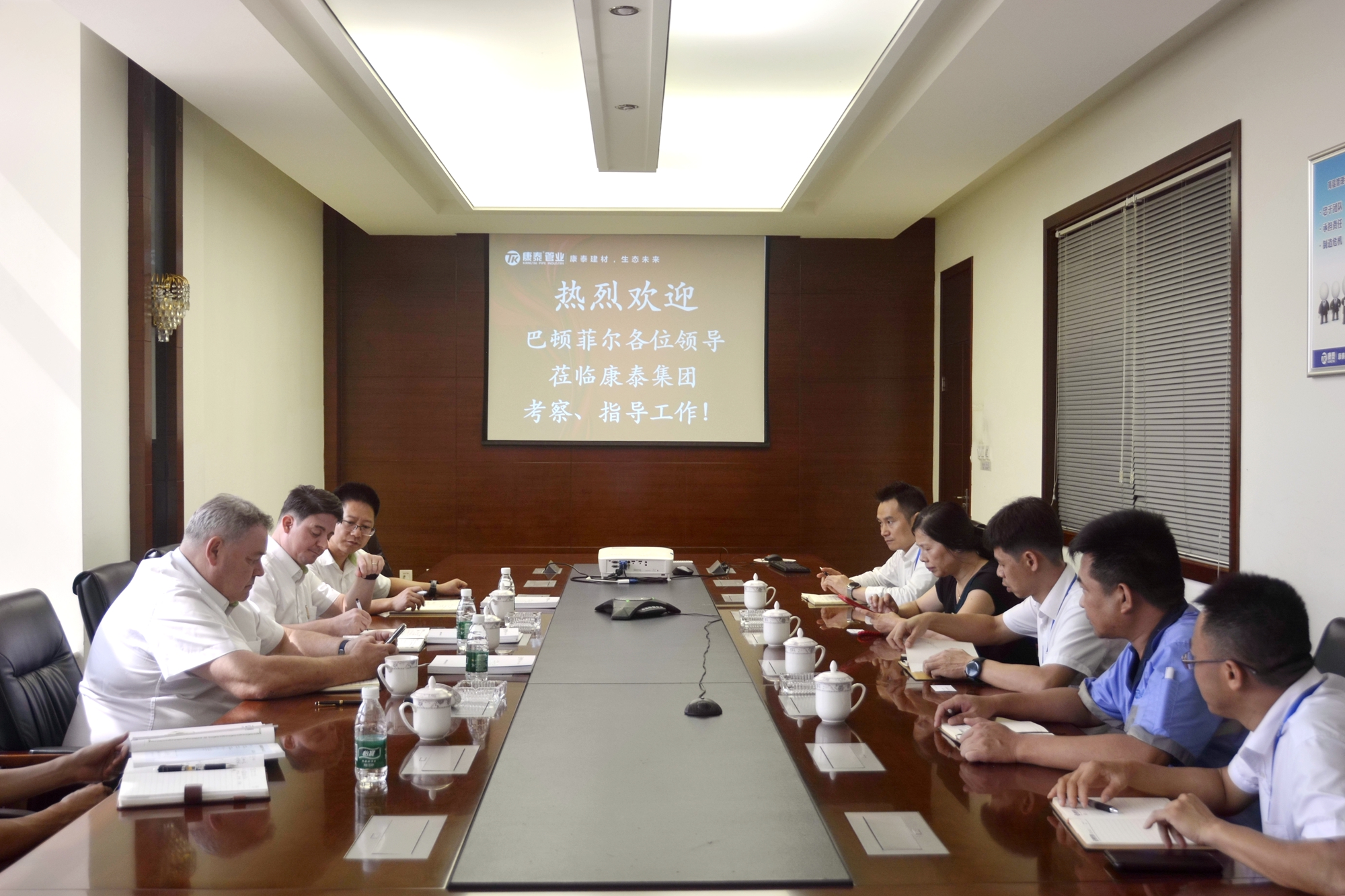 1723169826409644bFw6.jpg 1723169826409644bFw6.jpg